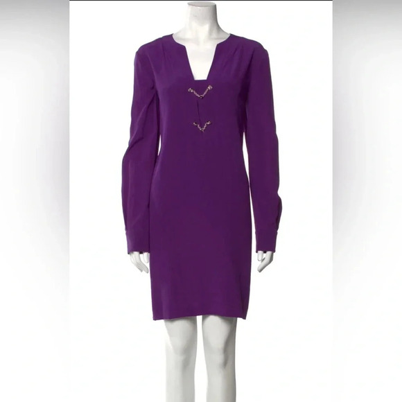 ! Gucci 🎉100% Authentic guaranteed Gucci Dress🌺 - Picture 1 of 10